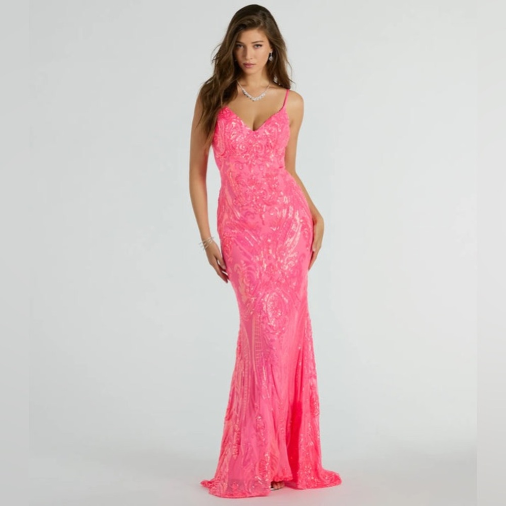 Windsor XS Prom/Formal Dress - Eliana Formal Sequin Mermaid Dress - Neon Pink